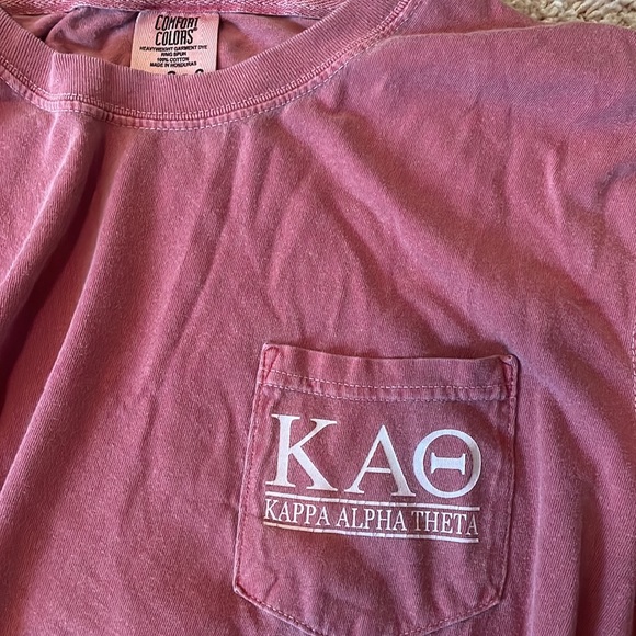 Kappa Alpha Theta tee, size L - Picture 4 of 4